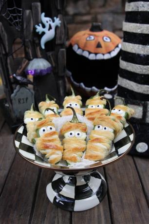 Halloweeño jalapeño popper mummies de hopeloze huisvrouw