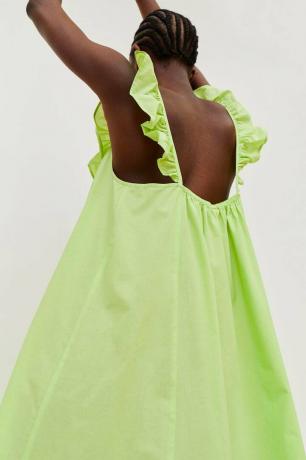 H&M röyhelöyksityiskohtia sisältävä mekko