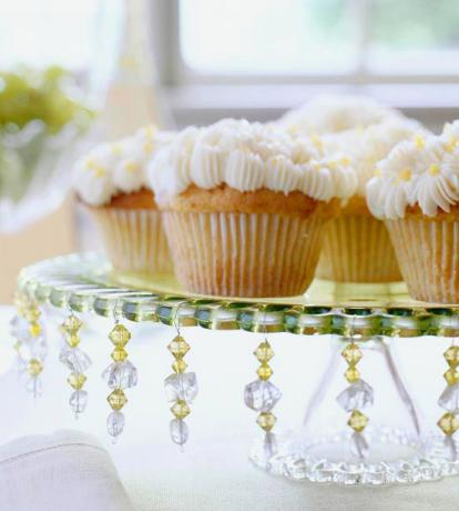 Présentoir à gâteaux en perles de verre