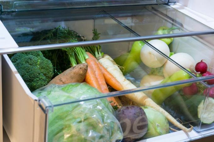 Как да съхранявате моркови в хладилник