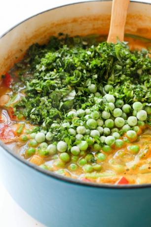 Bazalkový recept na jarní minestrone