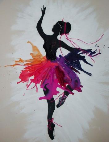Silueta baletka s roztaveným pastelkovým tutu