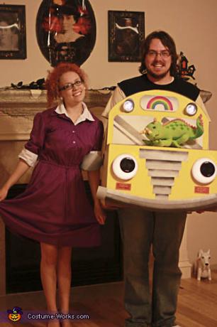 Ônibus escolar mágico e fantasia de Miss Frizzle DIY