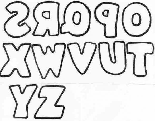 Ručně kreslený styl tiskací písmena O-Z