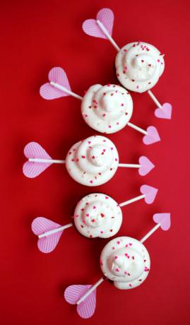 Red-Samt-Pfeil-Cupcakes