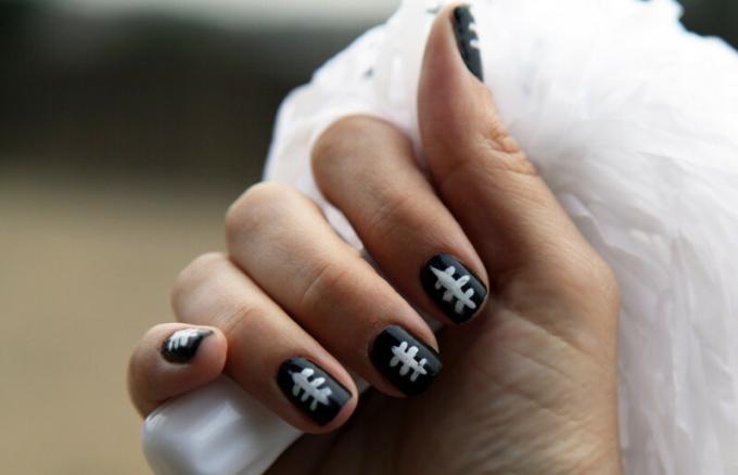 DIY Football Nail Art