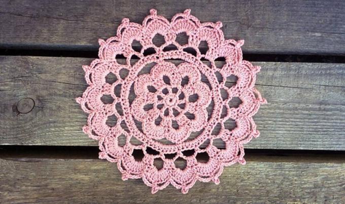 Crochet Flower Doily Pola Gratis