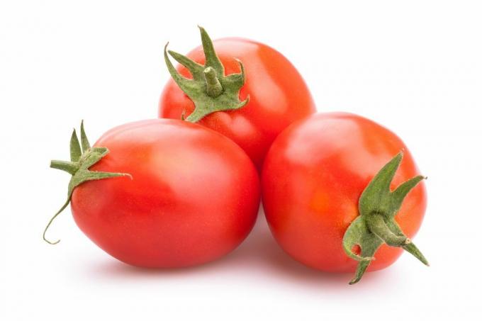 Flash bekukan tomat utuh