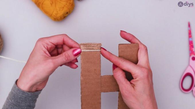 DIY garen letter stap voor stap knutselen (18)