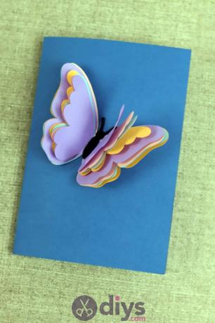 3D popieriaus drugelių kortelių amatas