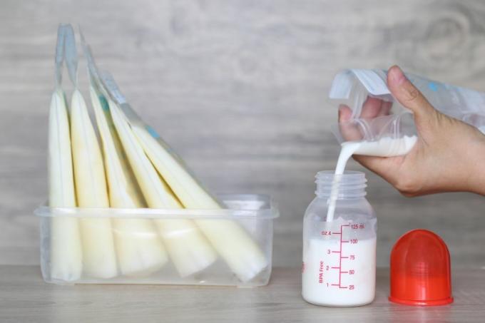 Hoe moedermelk te ontdooien?