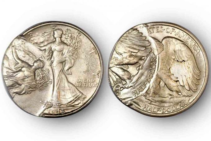 1945 m. Paprašė dvigubo smūgio pėsčiomis Liberty pusę dolerio