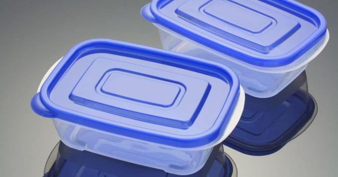 Plastic containers