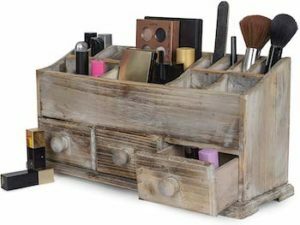 Nejlepší úložný prostor na kosmetiku ze dřeva
