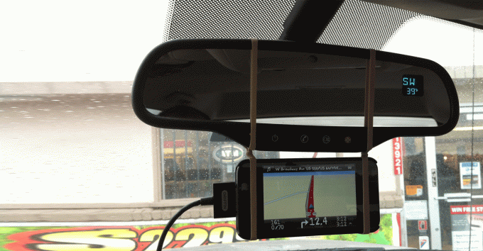 DIY ტელეფონის GPS დამონტაჟებულია რეზინის ზოლებიდან