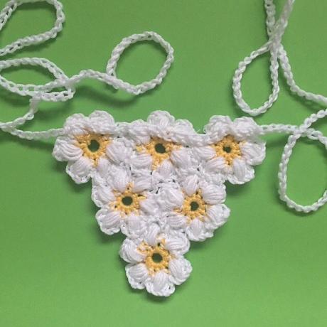 Colar Daisy Crochet