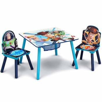 Дитячий Дісней Дельта: набір крісел і стіл піксар