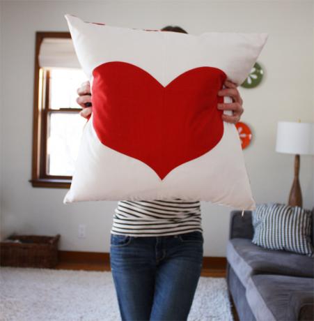 Jednostavna jastučnica za srce