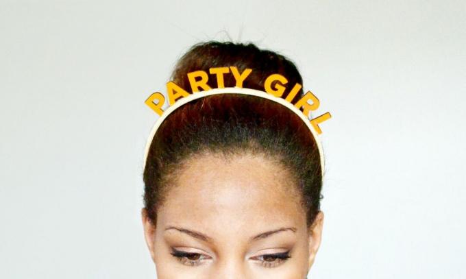 Party-Hat-Headband-Finish