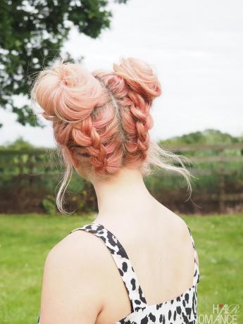 Hair romantika festival vlasy dvojité pletené vesmírné drdoly návod