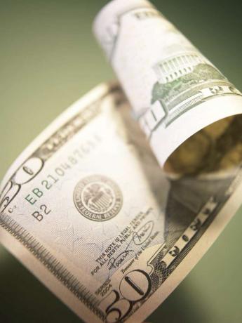 USA raha: lokkis viiekümne dollarine arve, lähivõte