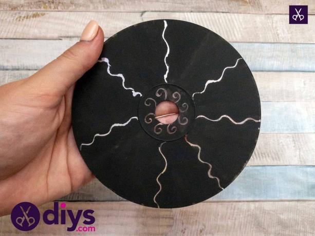 Как сделать искусство из переработанного компакт-диска своими руками