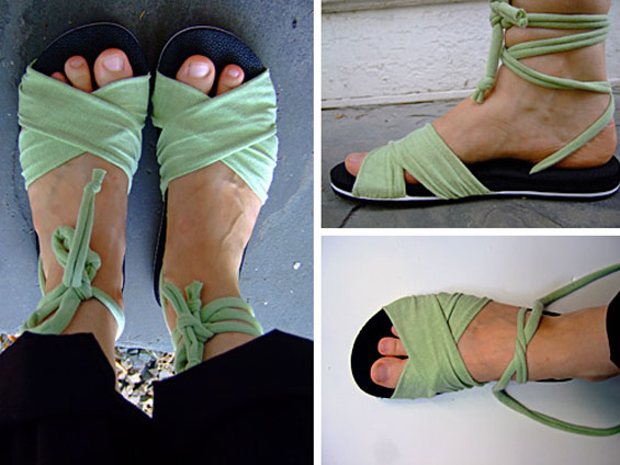 Sandalen mit Knöchelbändern