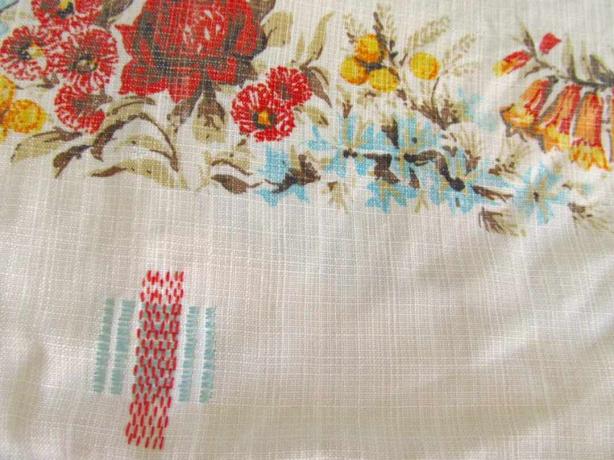 Oprava textilu šitím