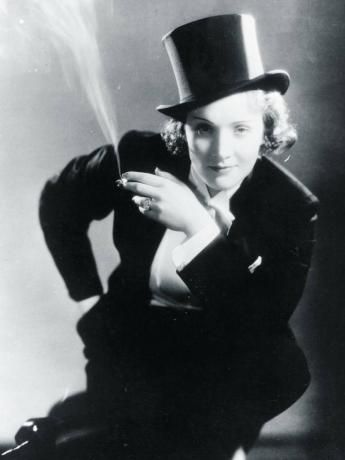 Rebelliska modeikoner: Marlene Dietrich i smoking i Marocko