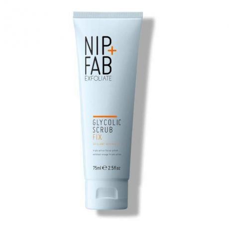 Лучшие косметические продукты Amazon: Nip + Fab Glycolic Scrub Fix