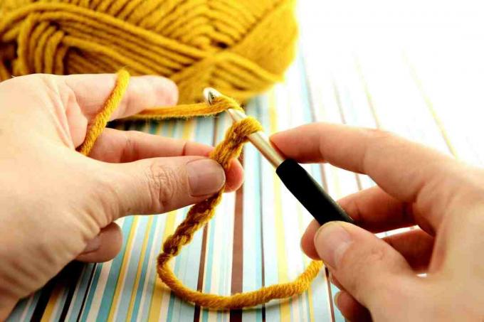 Crochet ergonomique