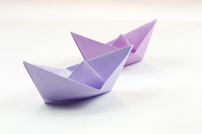 barca tradițională origami