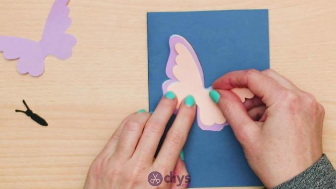 3D papírová motýlí karta krok 7e