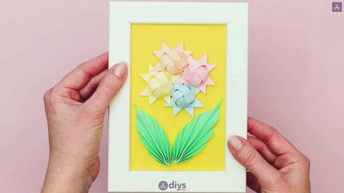 Faça você mesmo, arte com flores em origami, etapa 12av