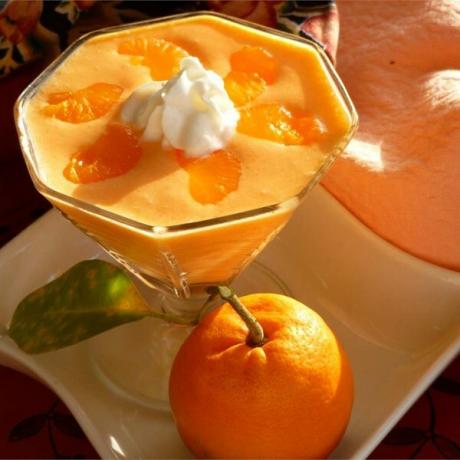 Sałatka z pomarańczowym sorberem
