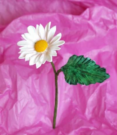 Gum paste daisy diy 2