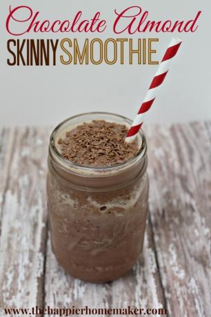 čokoladno-mandljev-skinny-smoothie