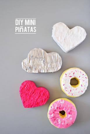 DIY Mini Donut Pinata