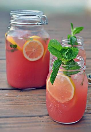Pijača limonada iz mete lubenice