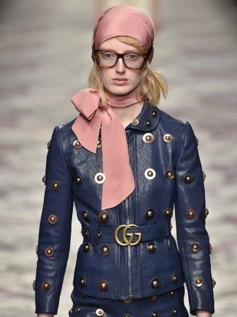 So stylen Sie einen Gucci-Gürtel: Alessandro Michele Gucci-Gürtel auf dem Laufsteg 2015
