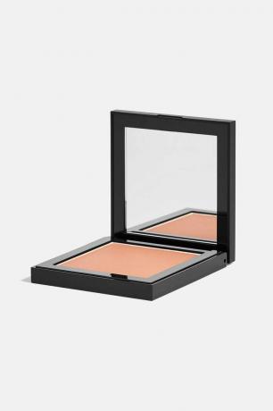 Beste skjønnhetsprodukter: Topshop Shimmer Powder Blush i Amused