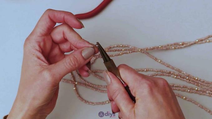 Seed bead multi strand halsband steg 6b
