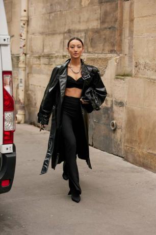Trendy street stylu Paris couture: topy podprsenky