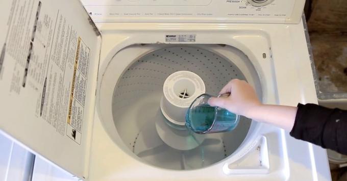 Kuidas puhastada pesumasinat suuveega