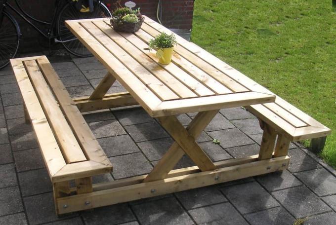 Enkelvoudig frame picknicktafel