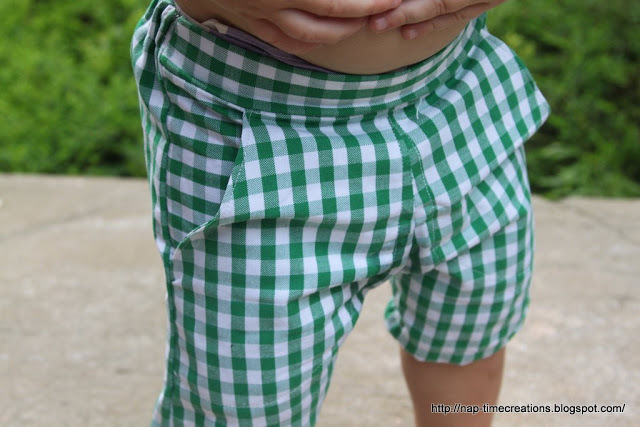 Pantalones cortos de niño con patrón de costura gratis