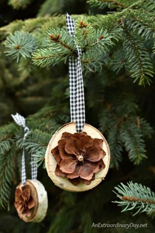 Diy natuurlijke rustieke kerstboomversieringen