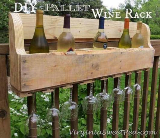 DIY paletový stojan na víno