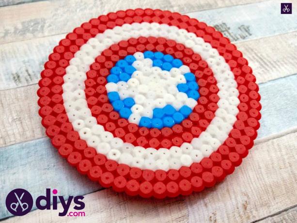 Jak vytvořit skvělý magnet na mrazák Captain America
