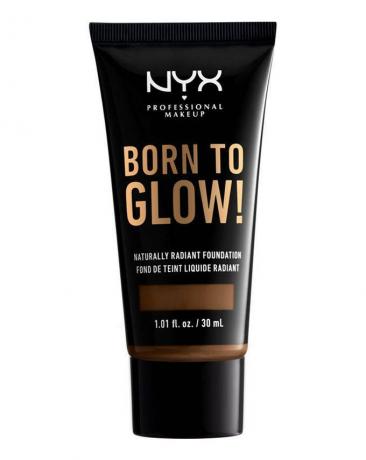 Тональная основа под макияж Nyx Professional Makeup Born To Glow Naturally Radiant